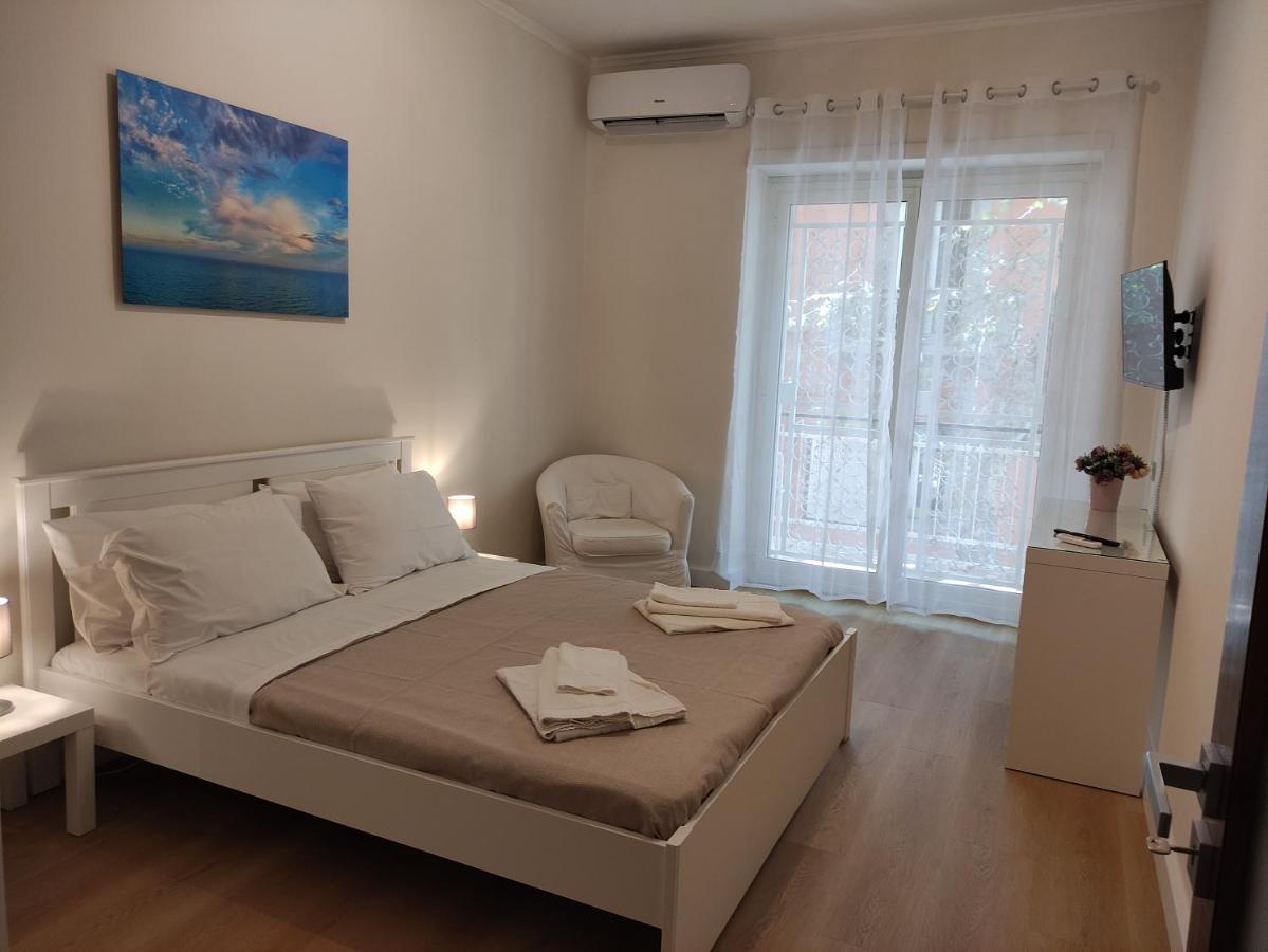 Casa Lalla Vomero Apartment Naples